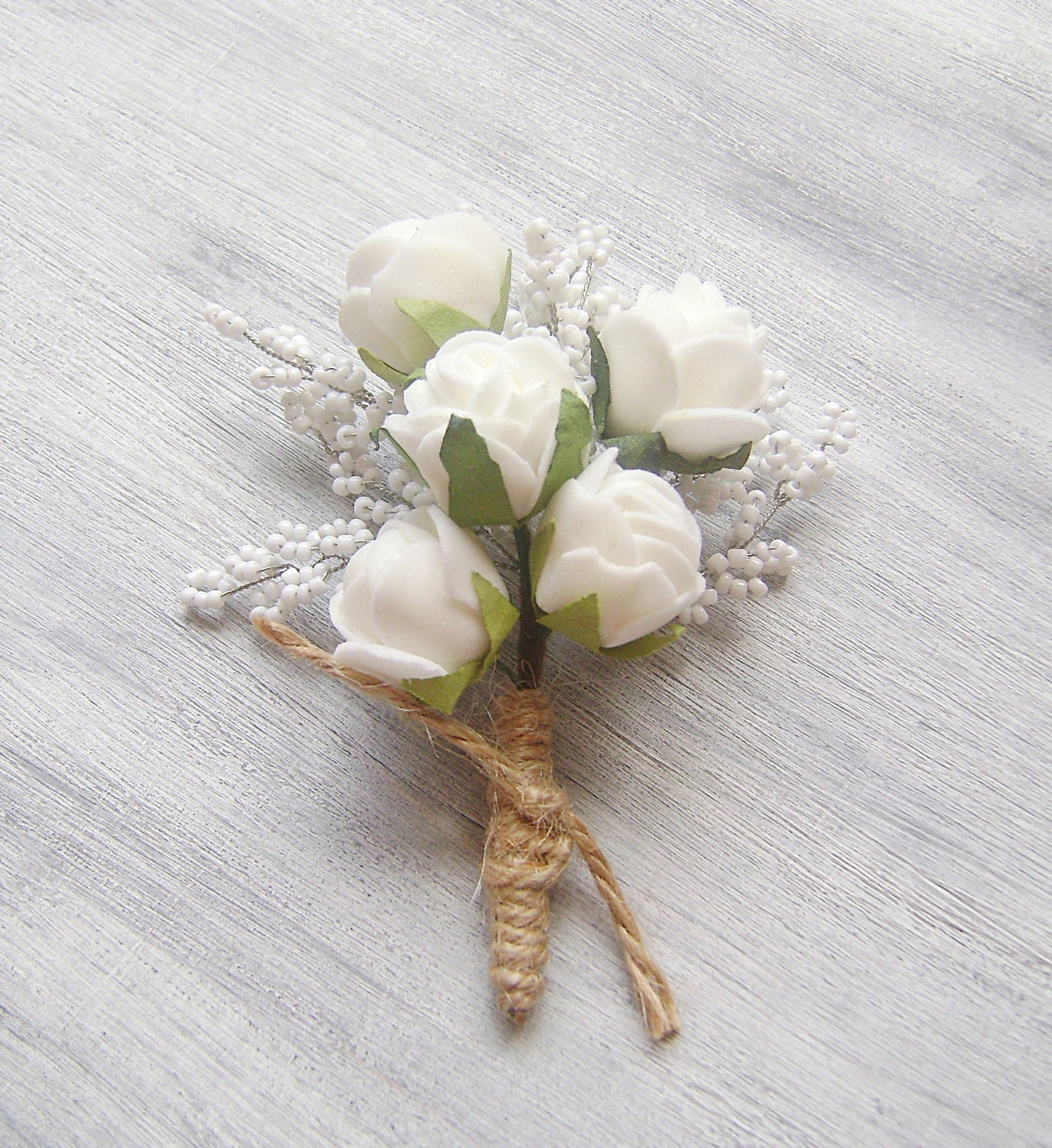 groomsmen wedding boutonniere, Wedding Accessory for Groom, Prom , mens wedding boutonniere, White Roses and baby's breath of seed beads