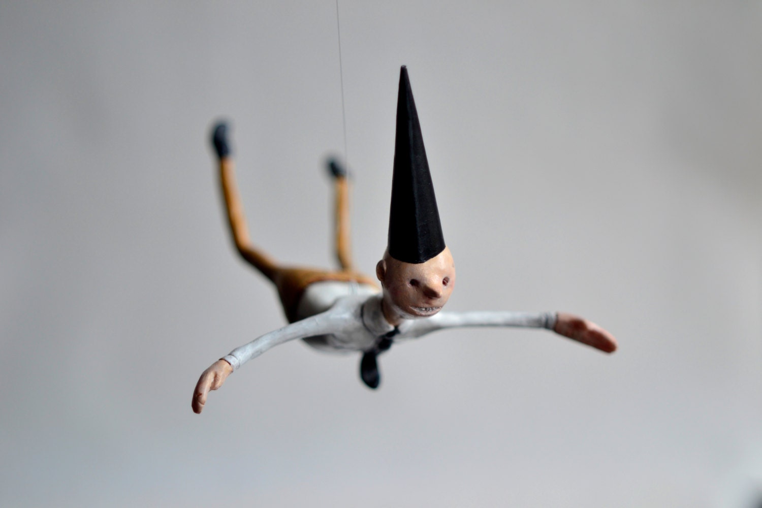 Hanging sculpture, Mobile - Donald Wilson