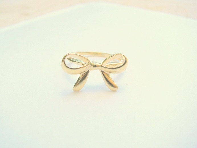 Bow gold ring, bow ring, gold ring, thin delicate ring, bridal jewelry,best friends ring, forget me knot ring, size 6.5