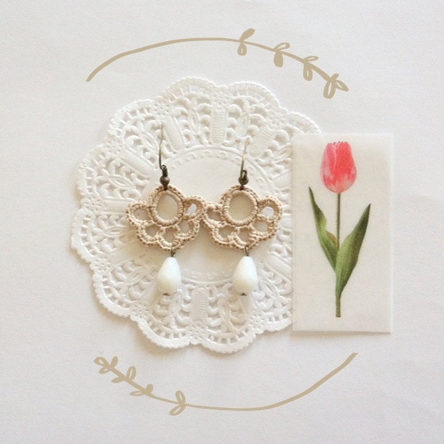 Crochet earrings Cream