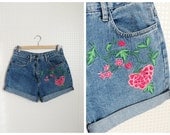 Floral Turn Up Denim Shorts // Festival Hot Pants