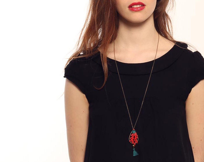 Coral red leather and peacock blue resin & pompon necklace