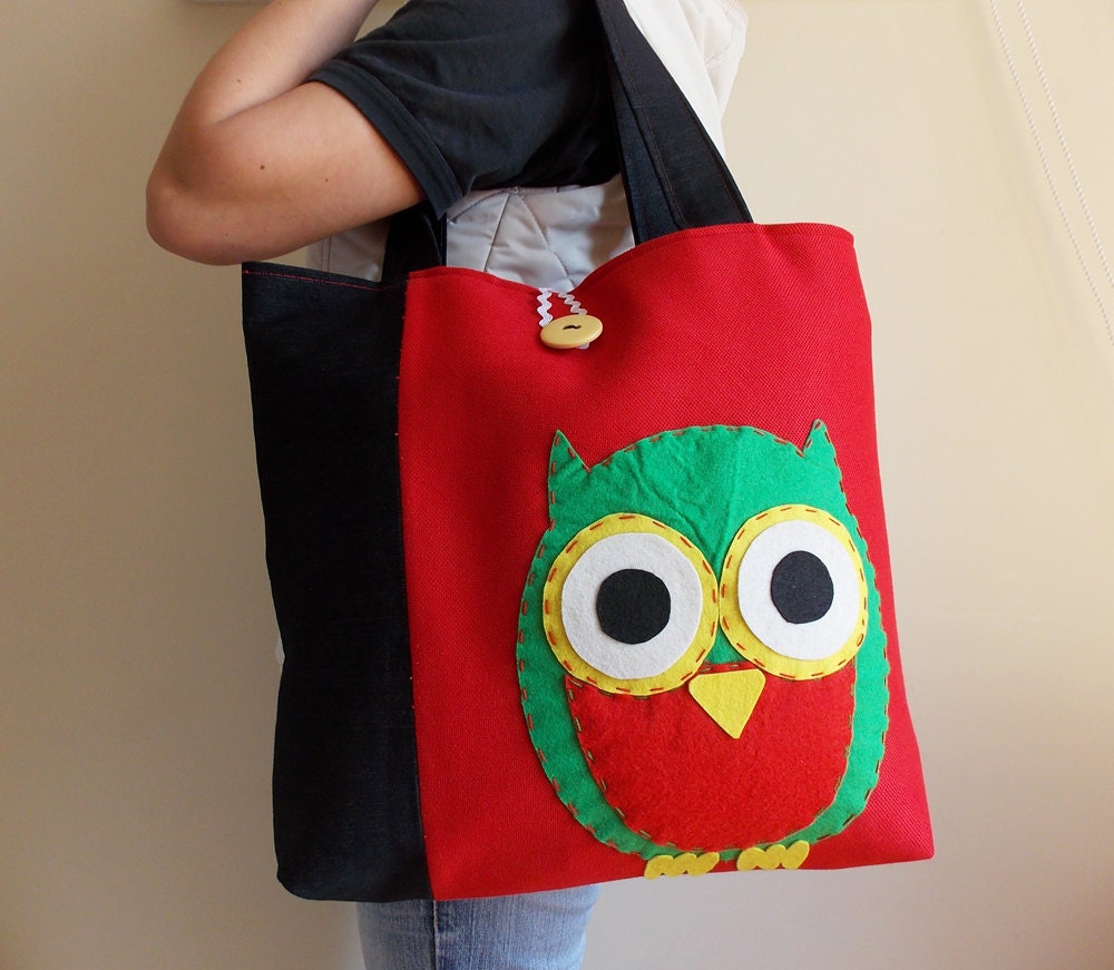 Owl Black and Red Tote bag Cross Body  Beach bag Diaper bag
