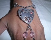 Dachsund Dog on Heart Slave Cuff Bracelet with Pink Beads on Silver Metal Chain Ring Hand Bracelet Fashion Jewelry