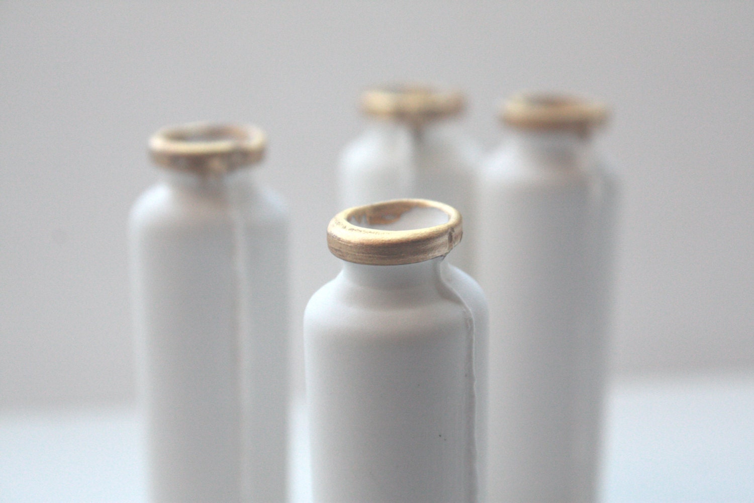 English fine bone china micro bottle with real gold