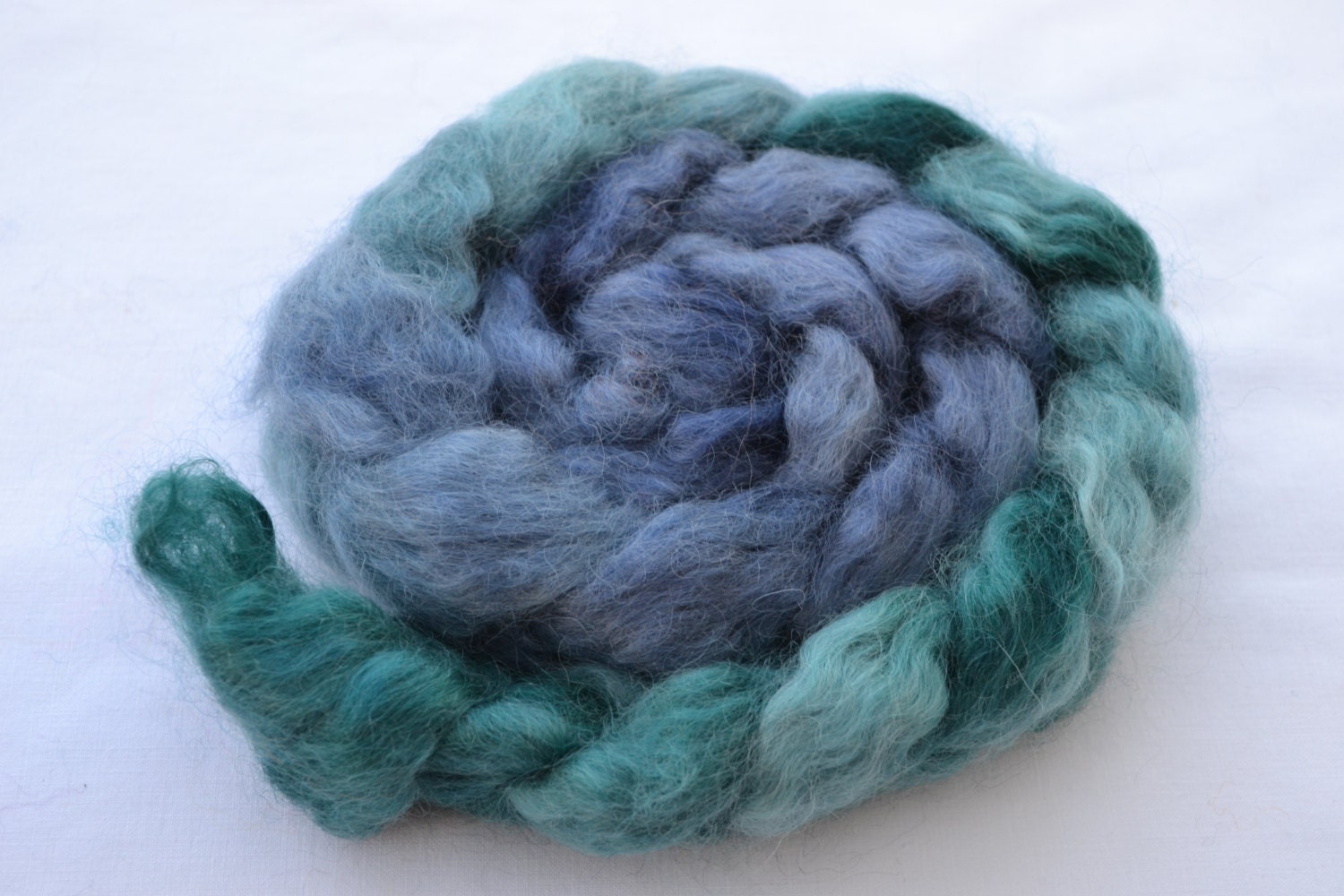 Wensleydale Roving Hand Dyed Fibre