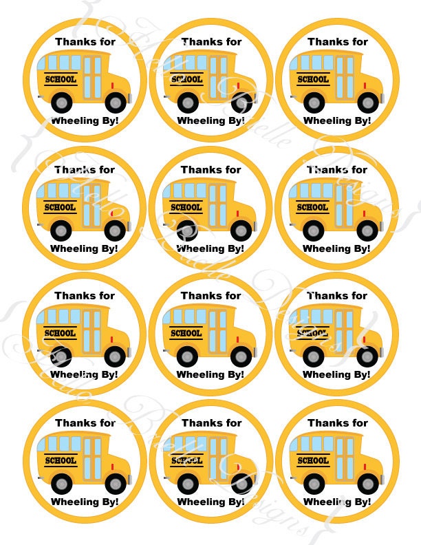 Wheels on the Bus Printable Round Favor Tags or Cupcake Toppers