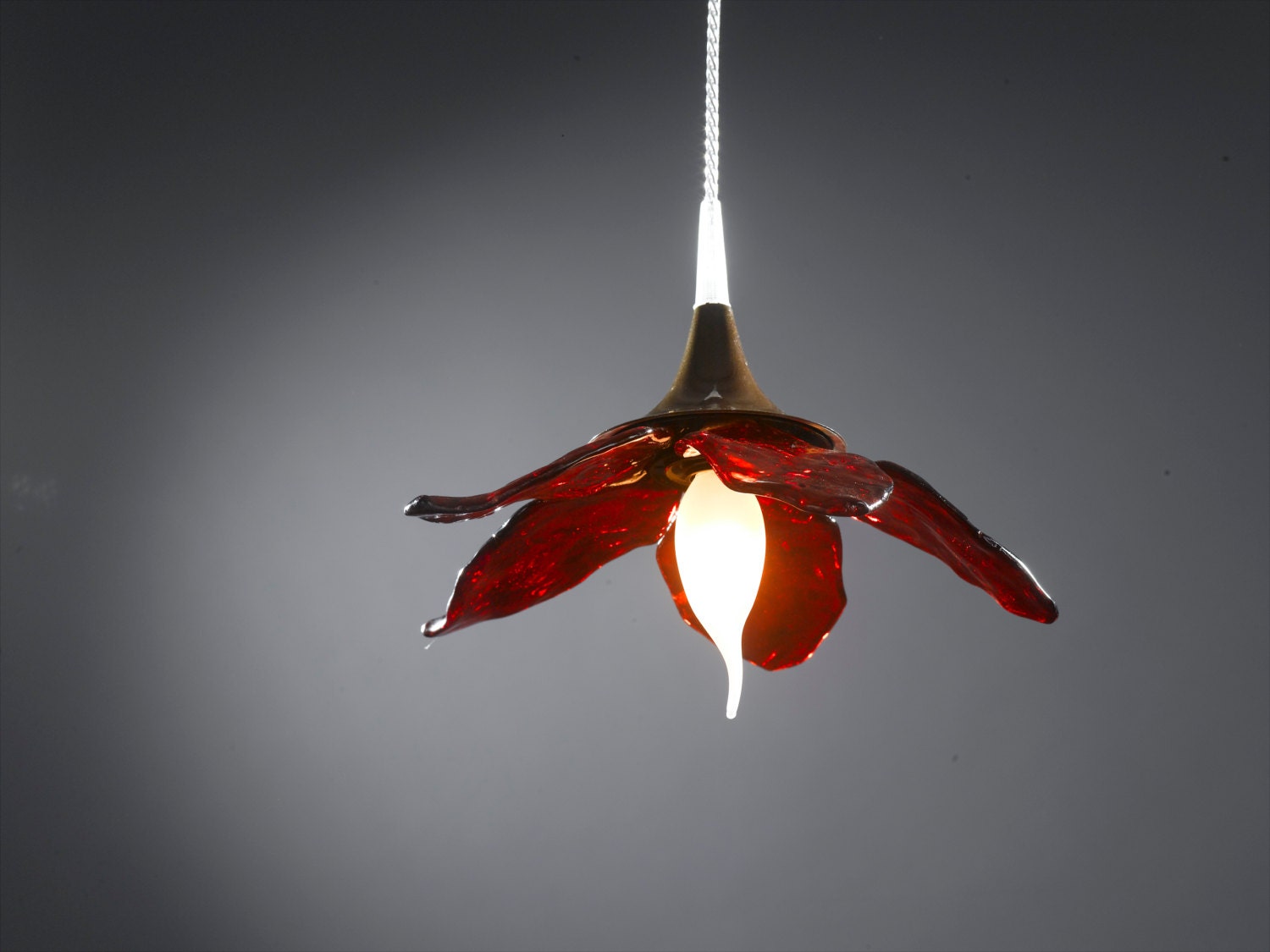 Red hanging lamp, vintage flower lamp