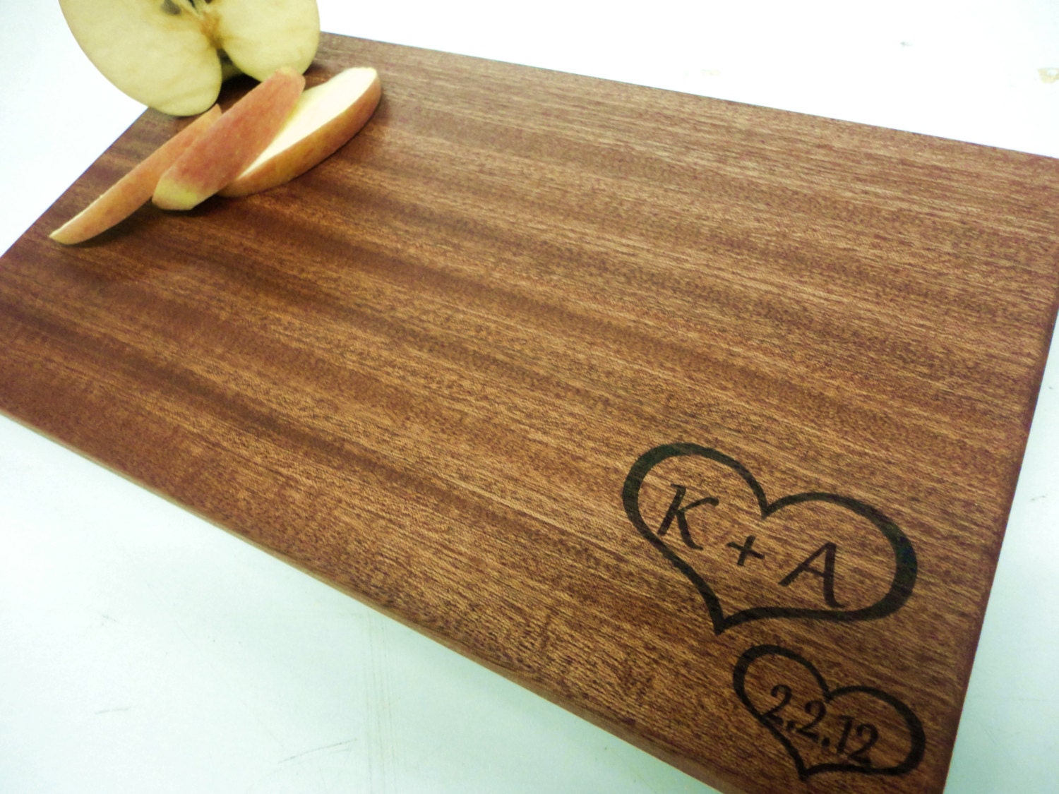 African Mahogany Cutting Board (SAPELE) - Wedding Gift - Custom / Personalized Engraving - 7x12 - Handmade - Gifts
