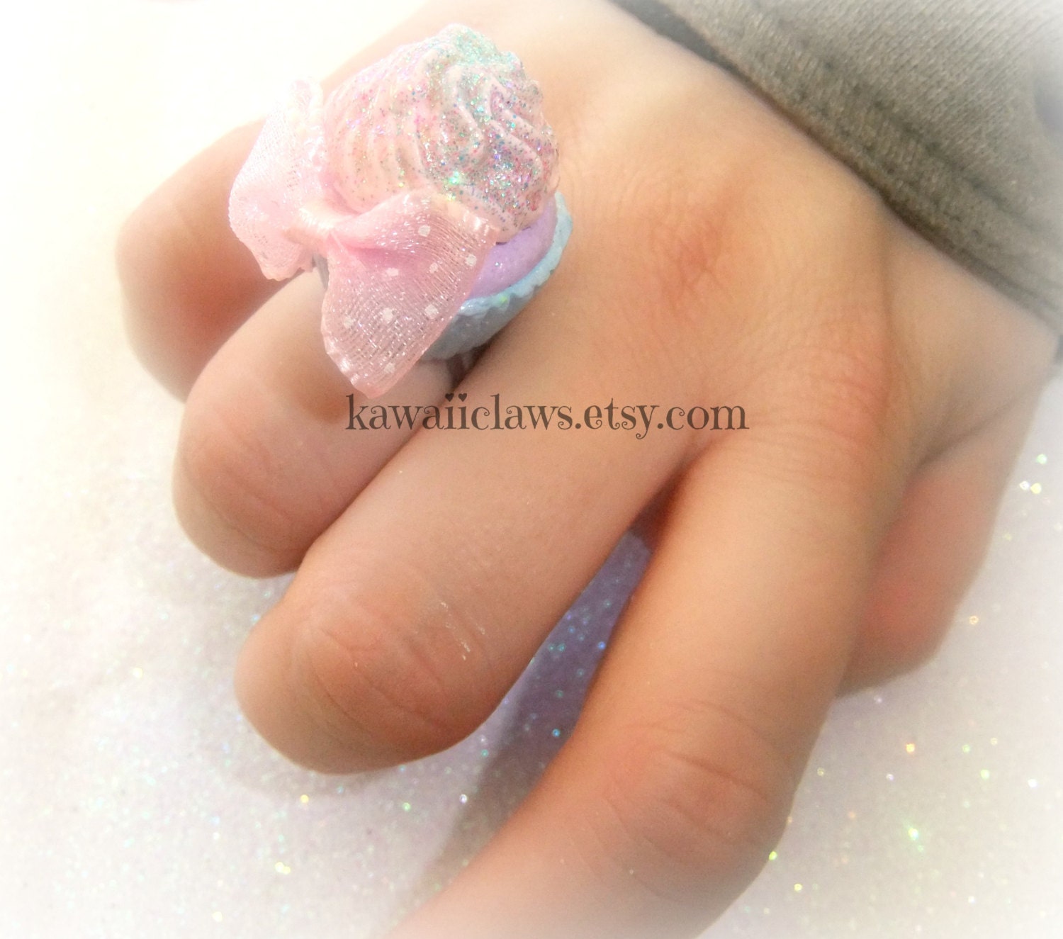 Sweet Lolita Yummy Cupcake Bow adjustable size ring or Hair clip Fairy Kei hime gyaru decora kawaii