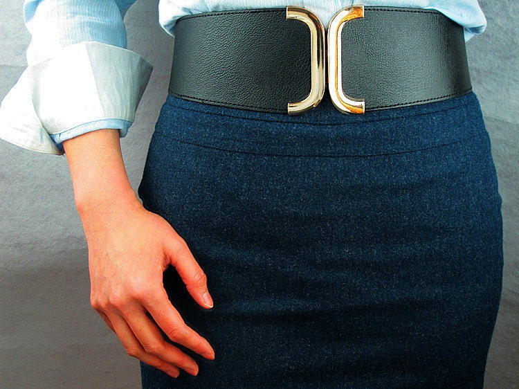Waist Belt - Black with Golden Colored Hook Buckle - Wide Obi PU Faux Leather Elastic Back - Women - Handmade