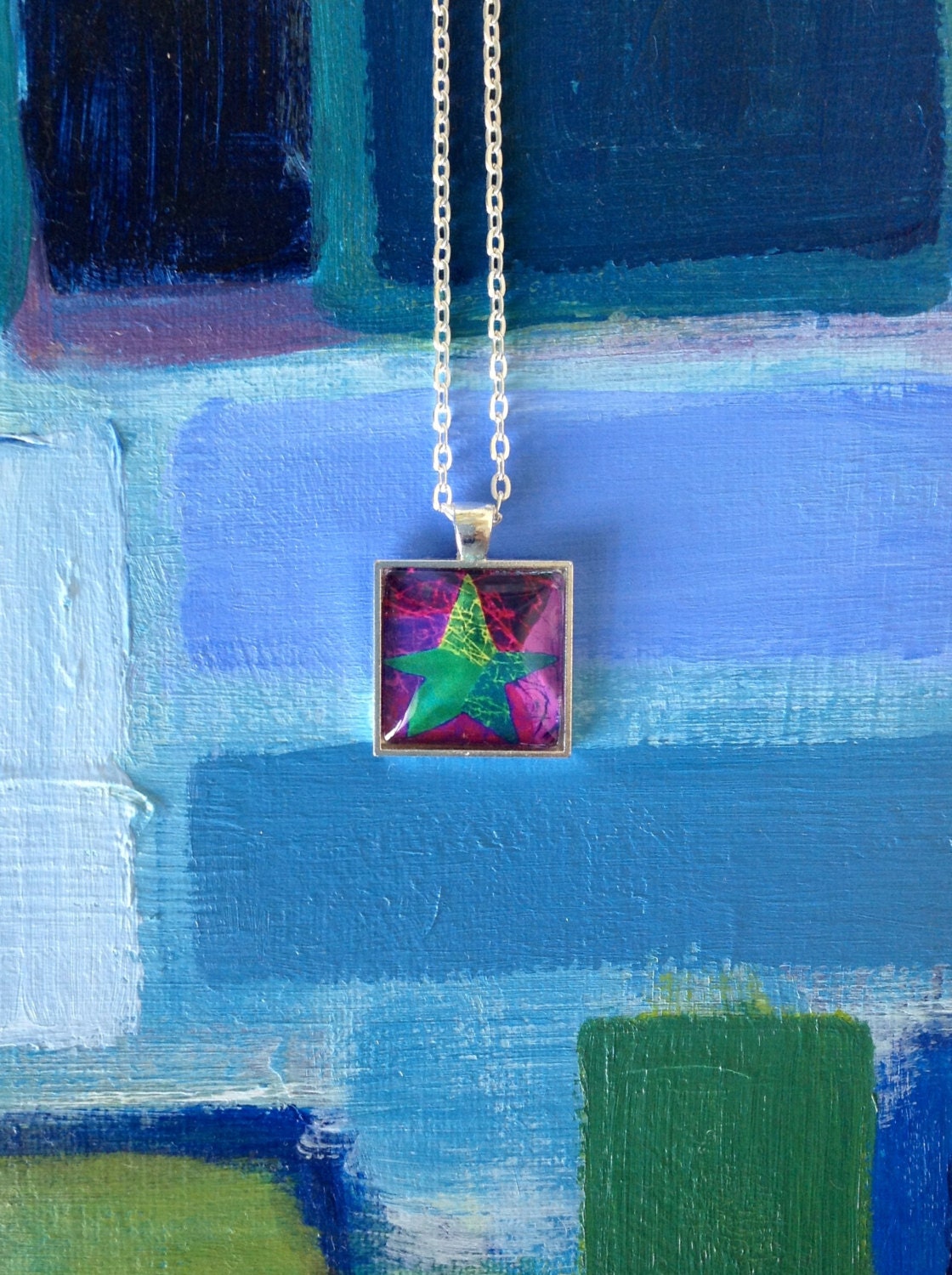 Green Star Plum Square Pendant