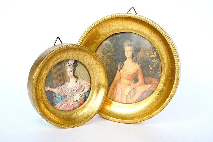 Vintage Italian Florentine Gold Gilt Frames Round Wood Frames 18th Century Women's Portraits Wall Hanging Home Decor