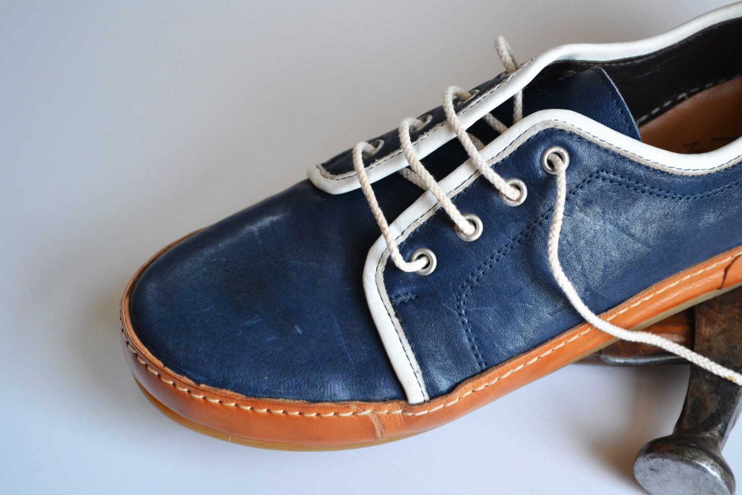 Handmade Curried Leather Women Sneakers