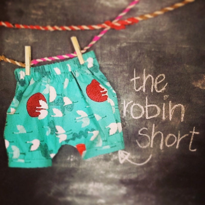 ORGANIC-The Robin Short-Handmade Shorts for Boy & Girl Toddlers in Tsuru organic fabric collection