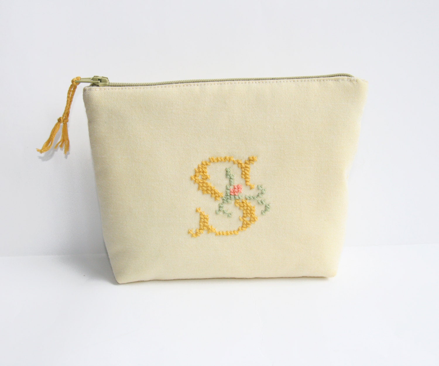 Embroidered Personalized Yellow Makeup Bag - FriendlyHandmade