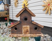 Distressed Wood Barn Birdhouse