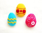 Felt Easter egg set of 3 brooch hair clip ornament yellow pink aqua turquoise felt embroidered abstract flower applique home decor