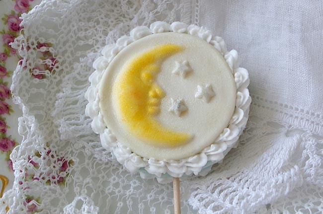 Sandwich Cookie Fondant Cupcake Pick, Mini Cake Topper - Stamped Man in the Moon