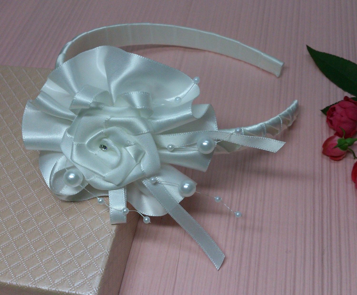 White Rose Flower Girl Headband,Handmade Lace Flowers & Pearls Hair Accessories,Flower Girl-Wedding-Bridemaid-First Communion-Special Days