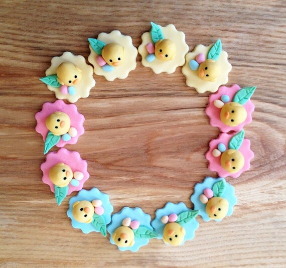 12 little fondant chicks for your Easter party Il_570xn