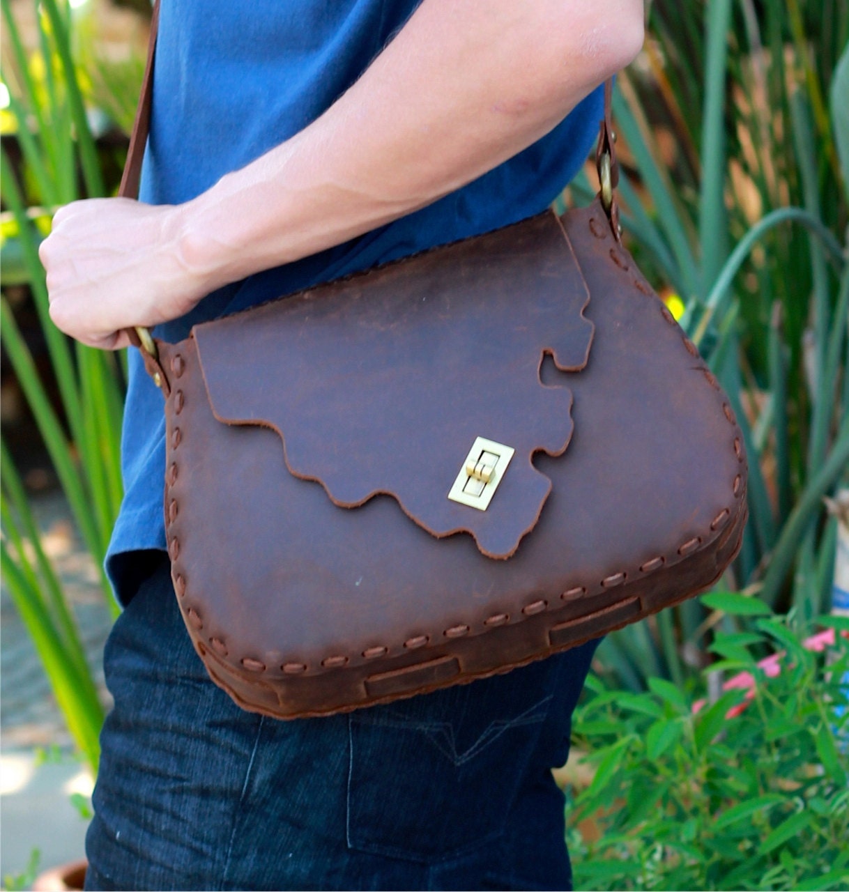 Leather Bag / Satchel / Man Bag / Pouch / Mens Messenger Bag / Retro / Modern - Handmade
