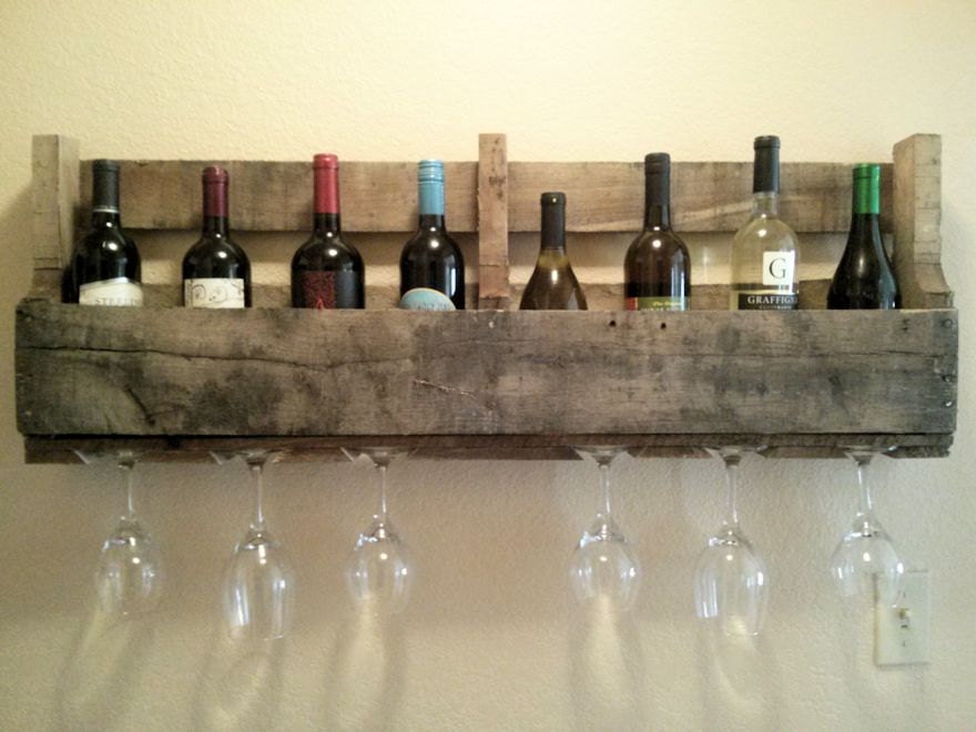 Pallet wine rack and glass holder is great to display your favorite wines. FREE SHIPPING Item:104
