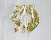 Shabby Cottage Beach Shells Wreath, Door or Wall Wreath or Hanging, Mother's Day Gifts, Floral Arrangement
