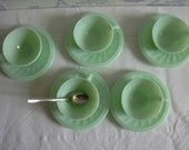 Vintage set 5 Jadeite cups , jadite, mid century houseware
