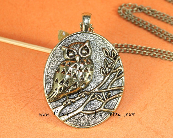 Vintage antique brass owl necklace,The branches of the owl necklace,Bronze owl pendant ,Vintage style
