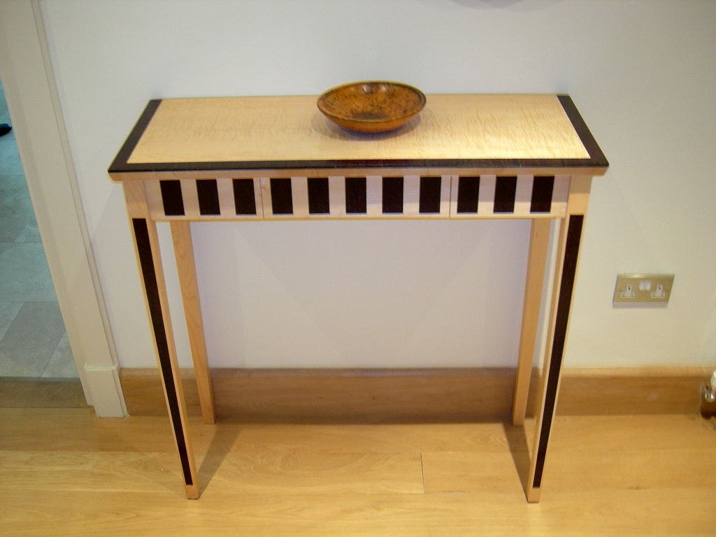 console table