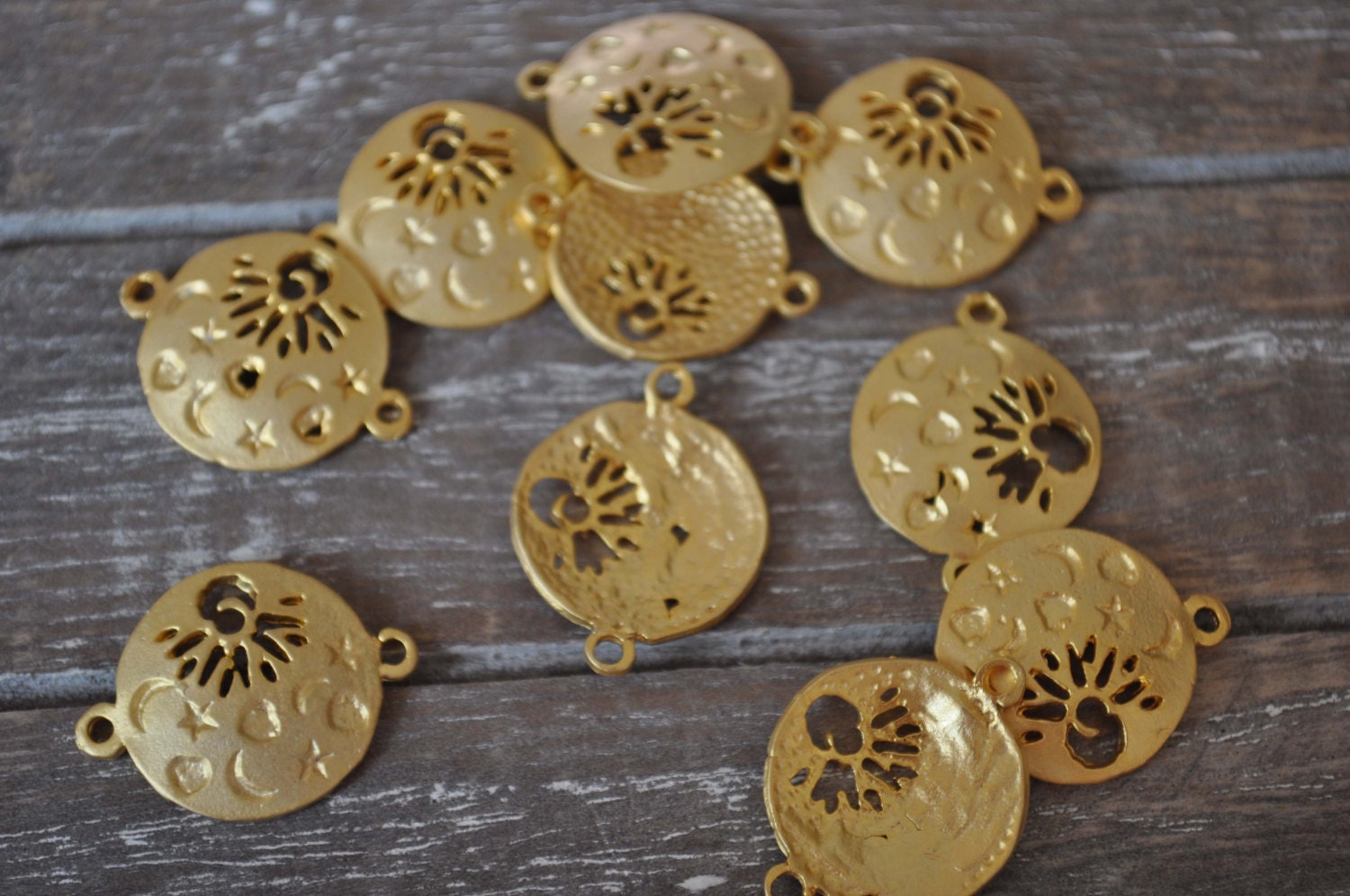 3 Pieces Gold Color Jewelry Connector, Metal Round Shape Spacer