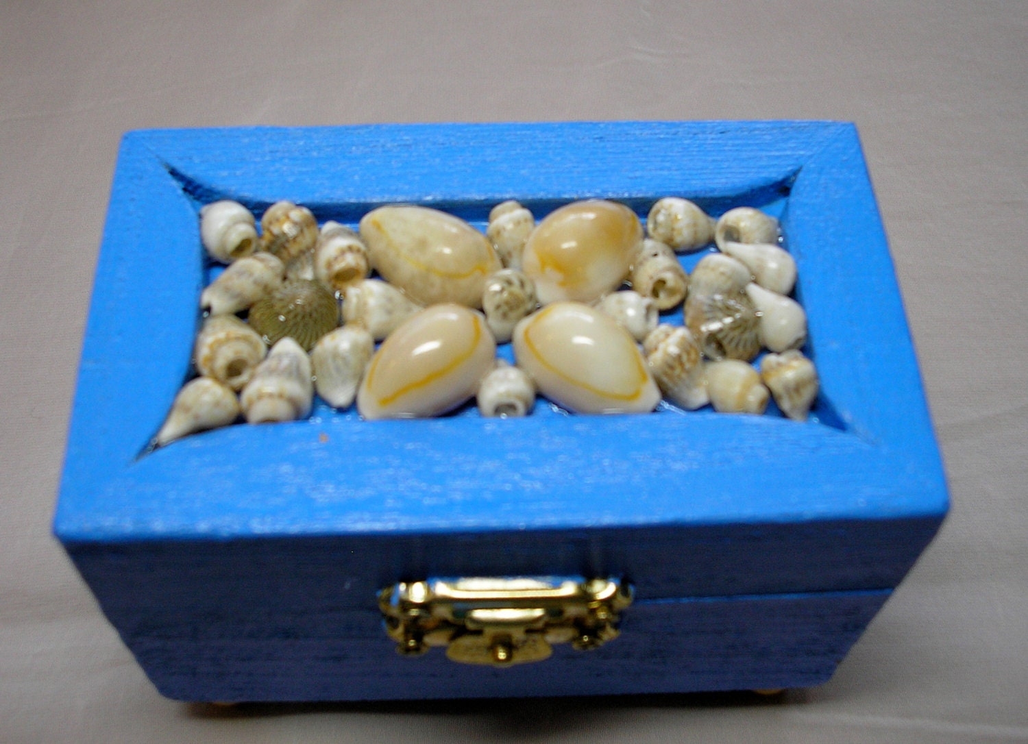 Treasure/Trinket Box, TB-5, Hand-painted blue, 3" x 3" x 2", Sea Shells, Wood, FREE SHIPPING