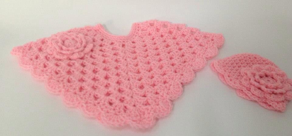 Girls Poncho & hat 2 yr old