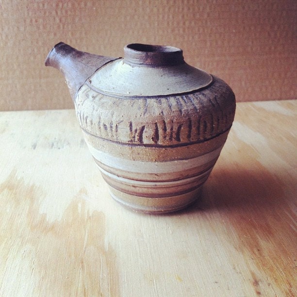 Black & White Cruet