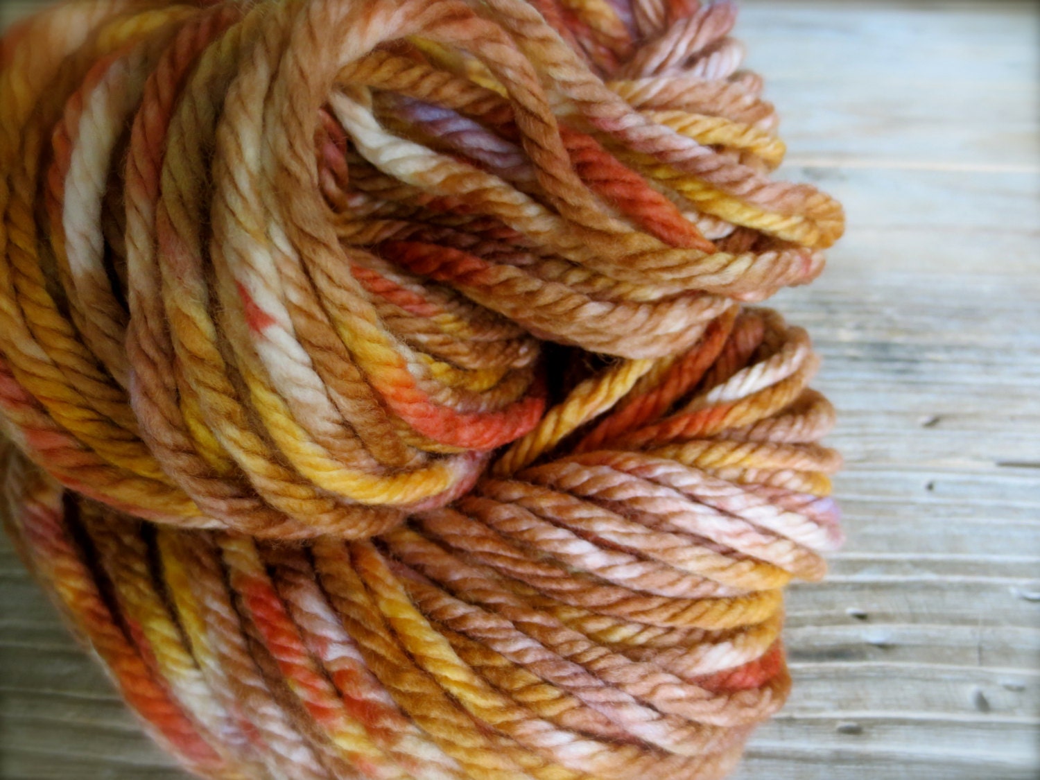 nestle in thrush - superwash merino wool watercolor glaze handpainted bulky weight yarn