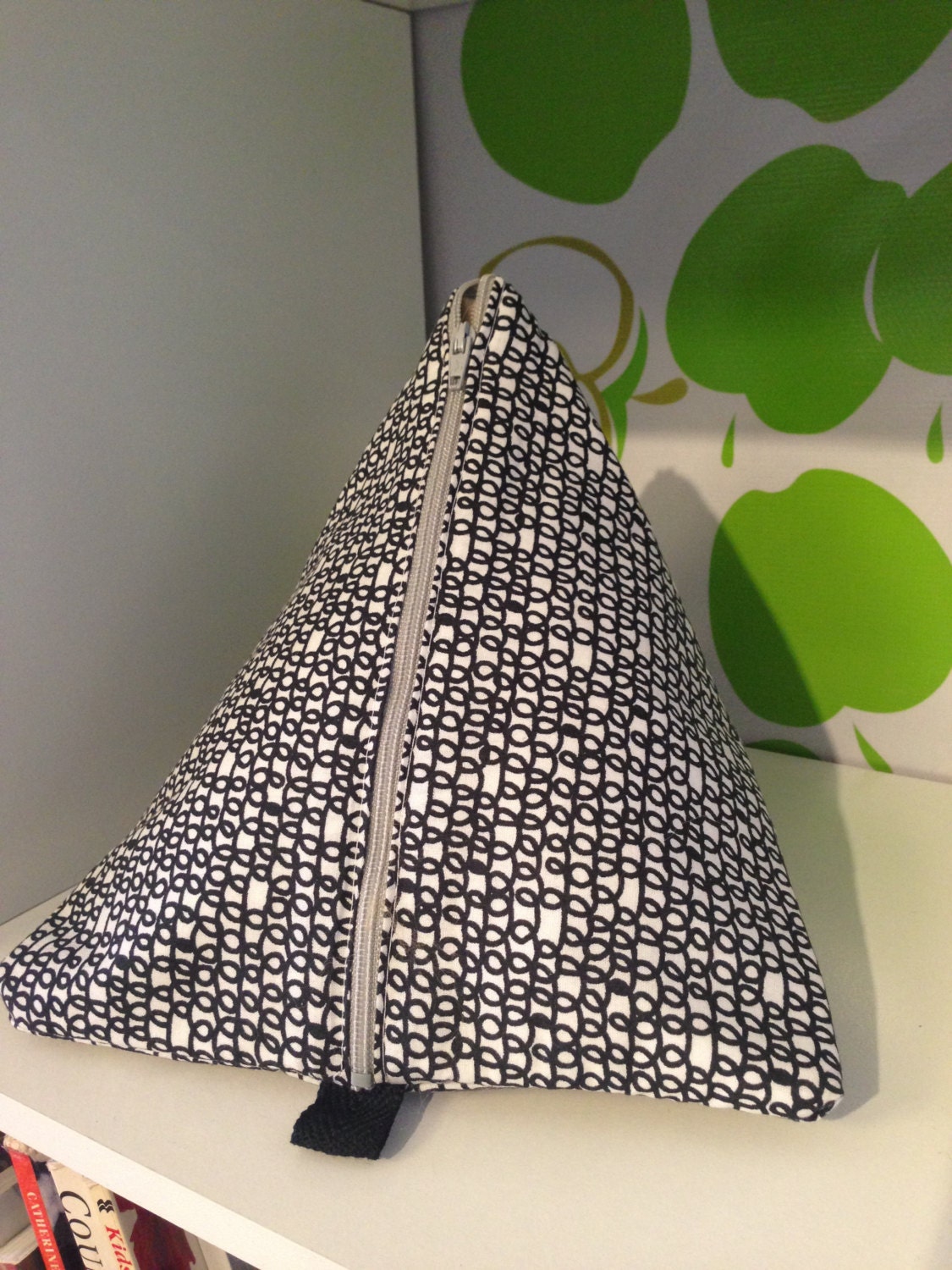 Triangle Bag - Scribble Grey