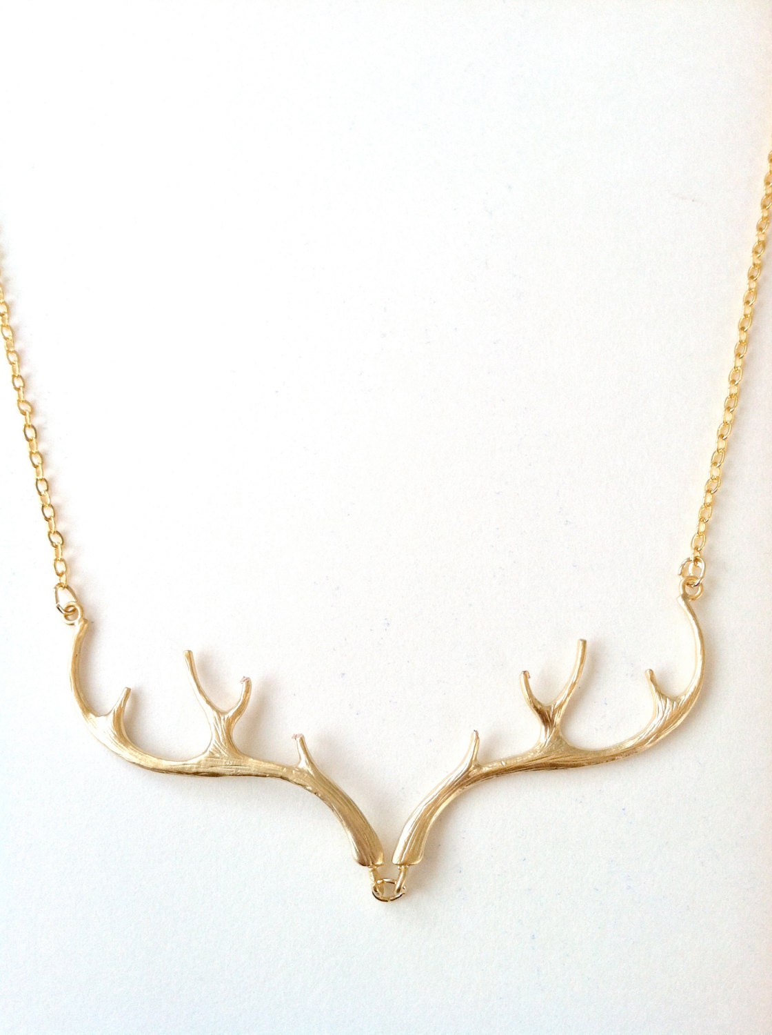 N11268 - Gold antler necklace