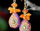 Melon Color pale fiery carnelian gemstone and clay floral earrings in gold - In the Golden Light