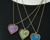 Felt and zipper heart pendant