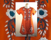 Vintage Mini Dress / 60s Ethnic Shift / S / Hand Embroidered Flowers - bigyellowtaxivintage