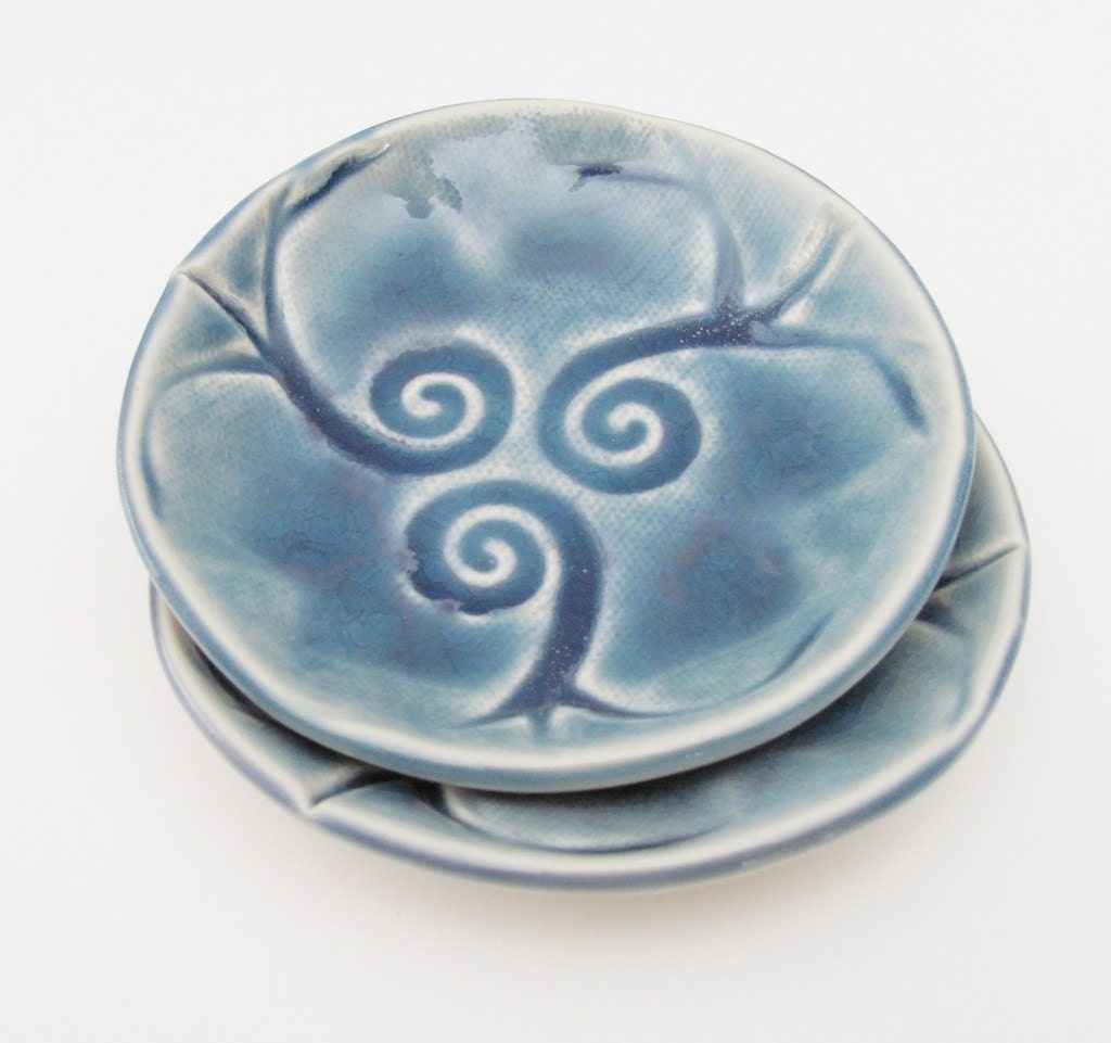 Decoative bowls: hand made aqua teal crackle Ring Bowl set 2 round spiral design pottery