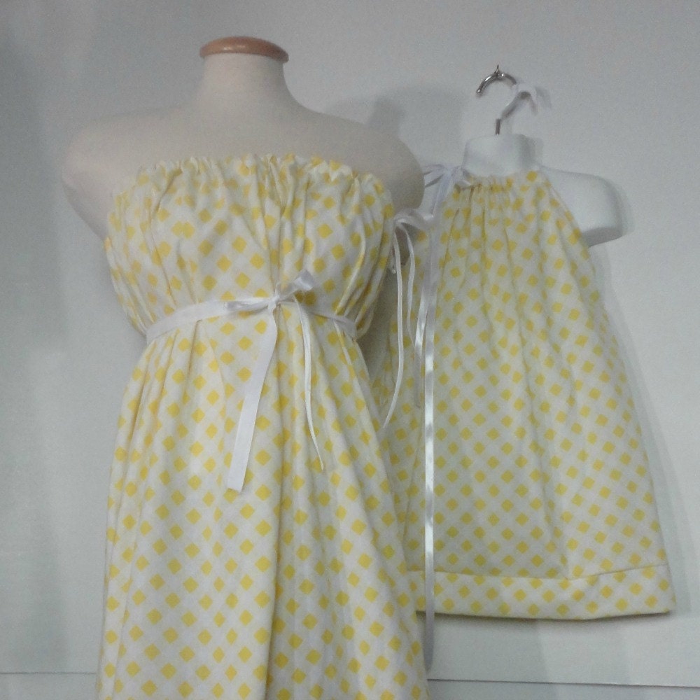 Mommy and Me Dresses. Mommy and Me Matching. Mommy and Me Clothing. Mother & Daughter.  Matching Dresses. Bright Yellow.  Yellow Diamonds