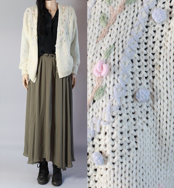 vintage hand knit FLORAL CARDIGAN chunky womens s/m/l