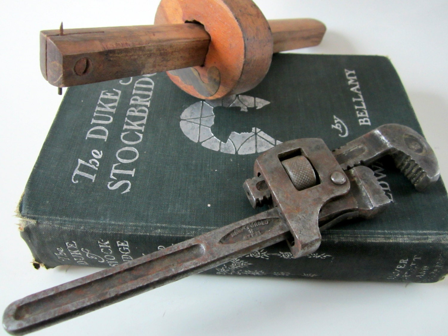 Pipe Wrench Vintage Monkey Tool Stillson Henry Allen Plumber Collectible Original 8 NY