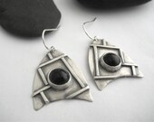 modern earrings, hand forged, sterling silver with onyx, dangle earrings, trek inspired