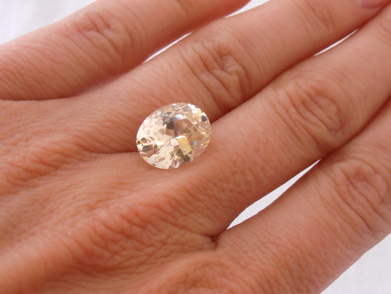 6.03ct Big Light Pastel Yellow Sapphire Oval
