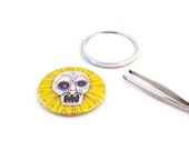 Skull Star burst Day of the Dead Round Magnet - Skull Refrigerator Magnet or Skull Pin Back Button or Pocket Mirror