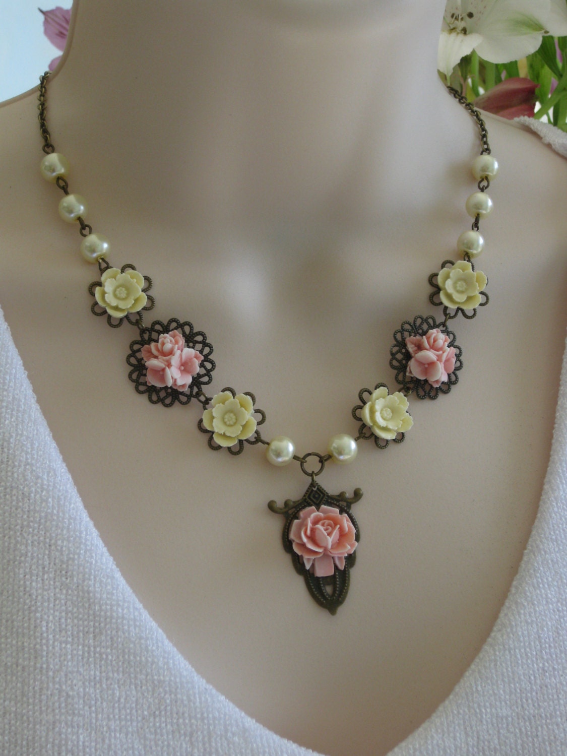 Floral Necklace, Bridal Necklace, Flower Necklace, Pearl, Bead Necklace, Pink Necklace, Rose, Pearl Bead, Shabby Chic,  Beaded Necklace