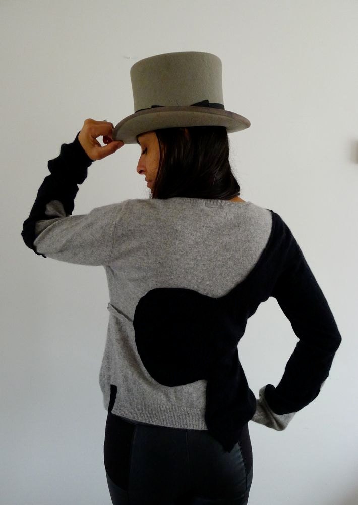 Gray & Black Upcycled Cashmere V- Neck Jigsaw Jumper Sweater       Made in England UK